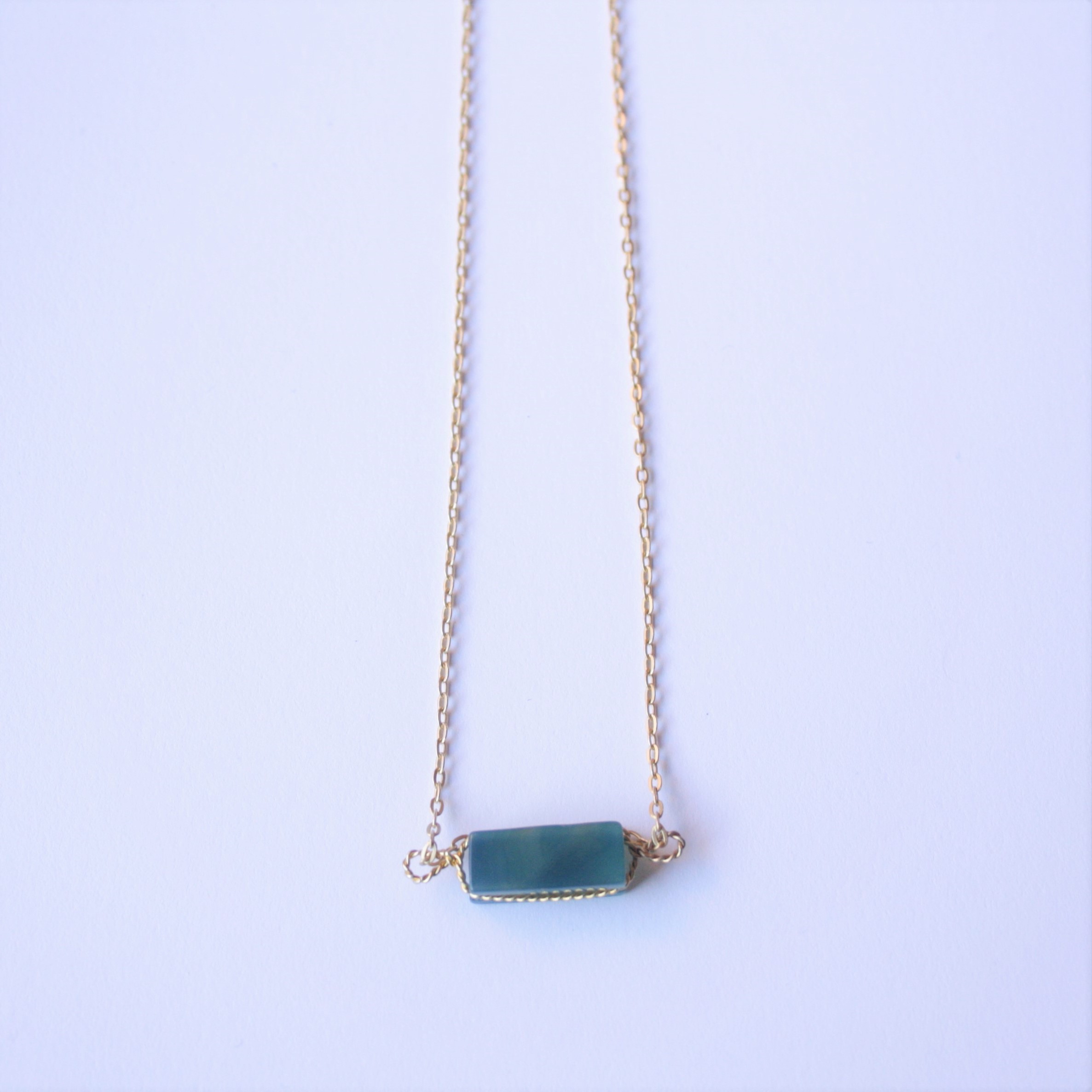 0016 Collar piedra rectangular turquesa oscuro